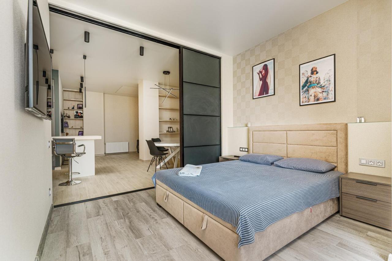 Sea Symphony Design Apartment Odesa Exterior foto