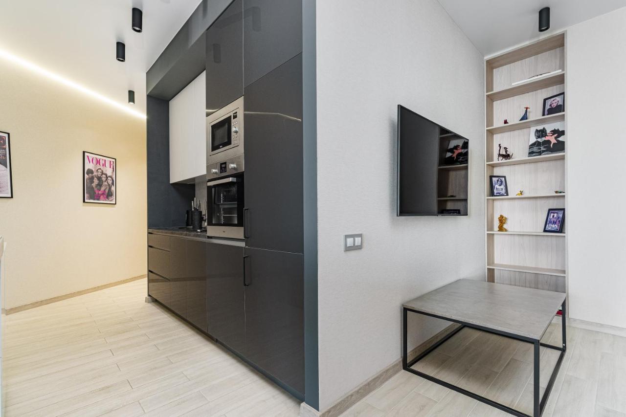 Sea Symphony Design Apartment Odesa Exterior foto